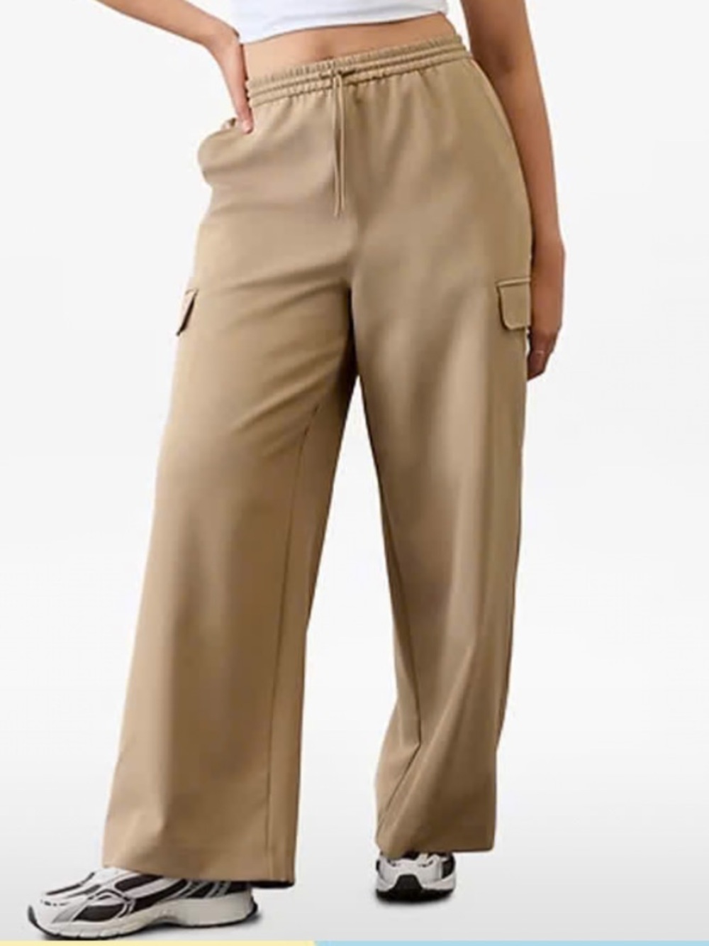 Athleta Promenade High-Rise Wide-Leg Cargo Pants Size L Brownstone Beige Pull On